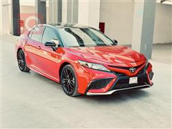 تۆیۆتا کامری